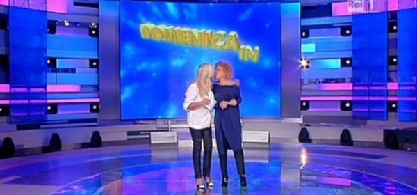 Bacio Mara Venier e Ornella Vanoni