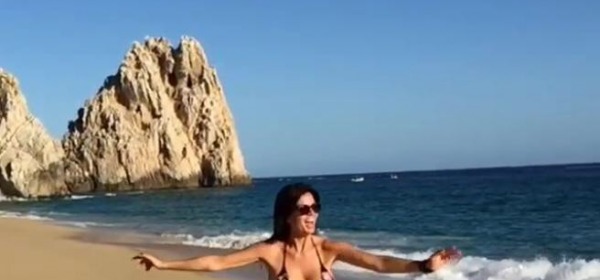 Laura Torrisi sexy bikini 