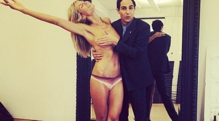 Heidi Klum topless e mutandine